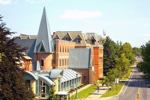 Лучшие американские программы MBA — 2013 Лучшие американские программы MBA — 2013