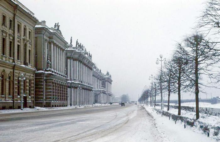 Ленинград 1955 года на цветных снимках