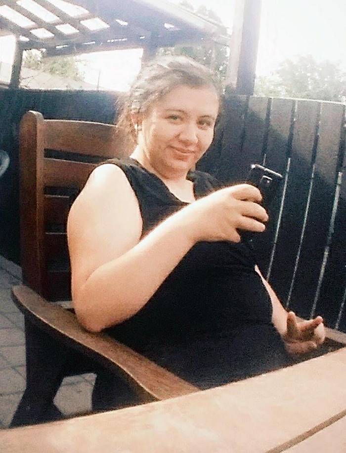 Она не знала, что беременна — пока на кухне из неё не выскочила голова ребенка