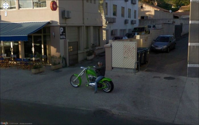 Странные фотографии с Google Street