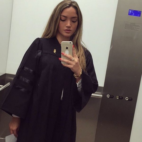 Ярдем Хахам — горячая юристка из Израиля, из-за которой плавится Instagram
