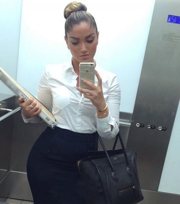 Ярдем Хахам — горячая юристка из Израиля, из-за которой плавится Instagram