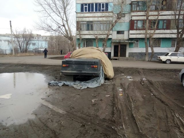 Уникальный автомобиль обнаружили во дворе дома