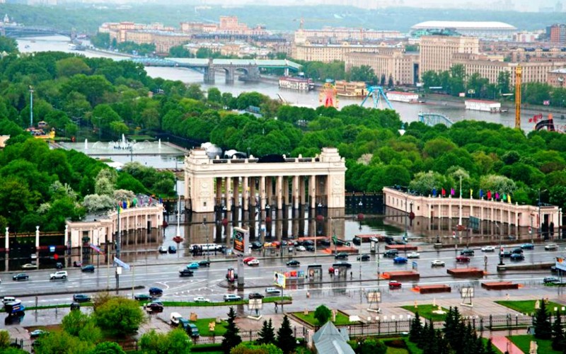Российские парки аттракционов Российские парки аттракционов