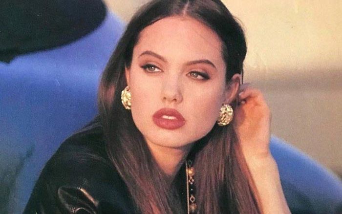 25 архивных фотографий знаменитостей, какими вы их еще не видели