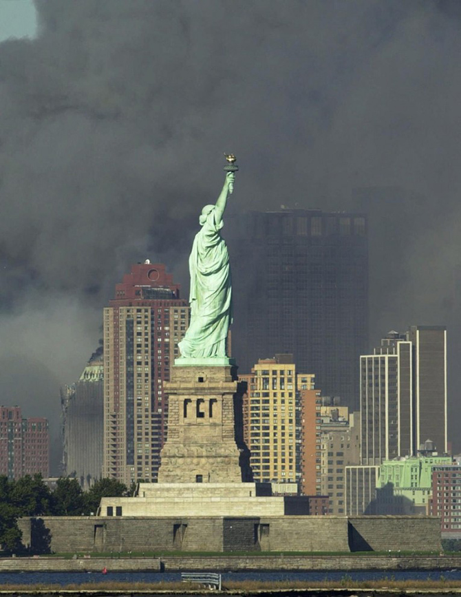Годовщина терактов 11 сентября в США