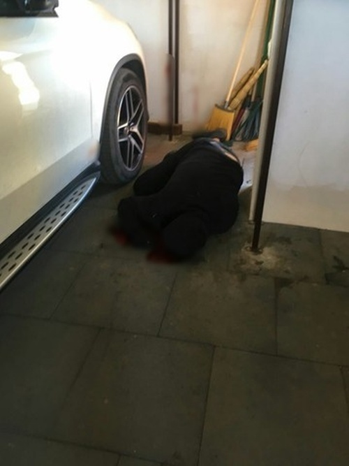 Грабители напали на дом коммерсанта Евгения Деданина и получили смертельные ранения