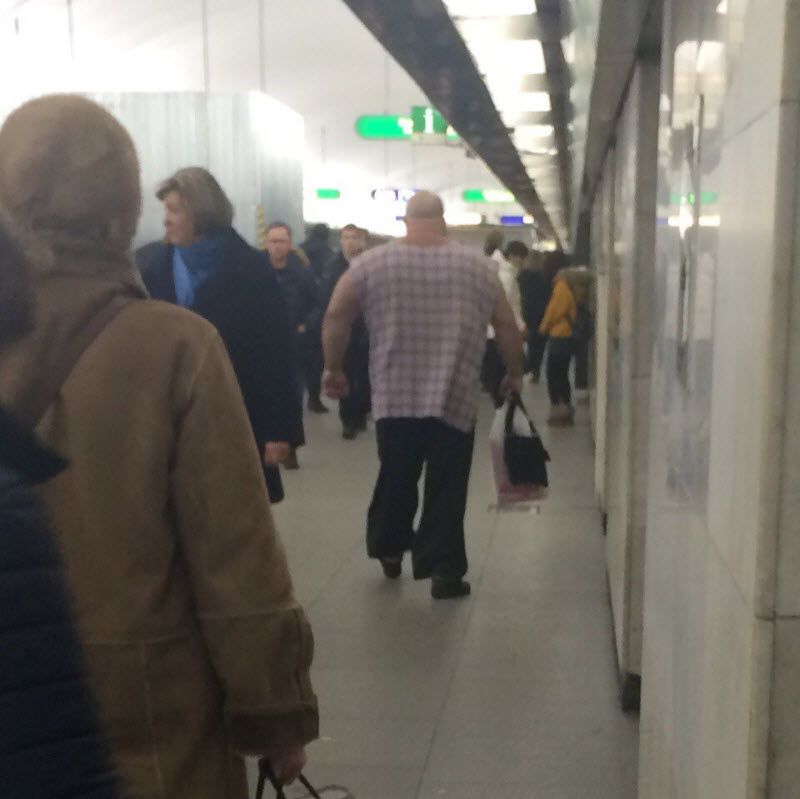 Модники из российского метрополитена