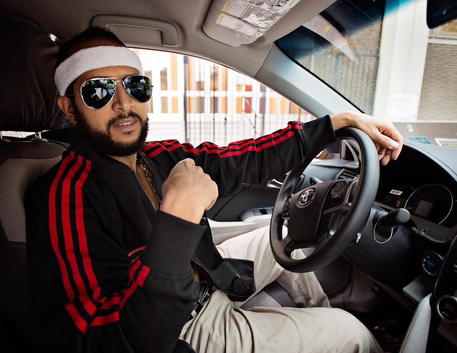 Нью-йоркские таксисты снялись для антигламурного календаря