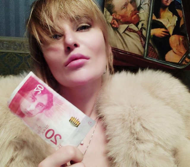 Алиса Аугенблик о том, сколько "должен" зарабатывать мужчина