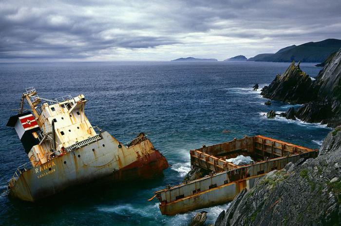 Красивые фотографии умирающих останков кораблей