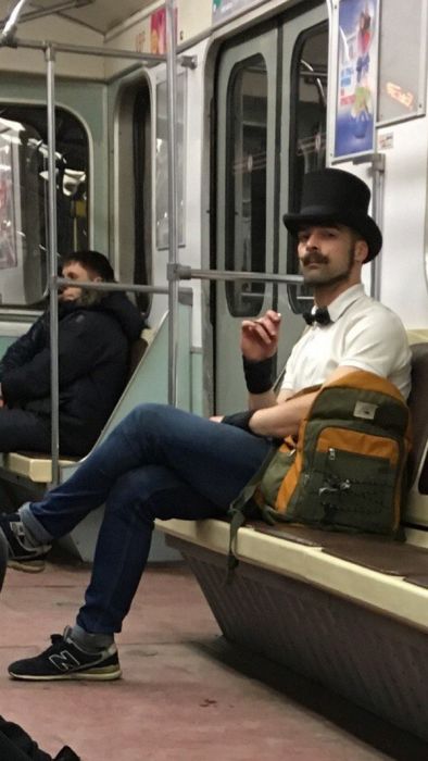 Модники из российского метро
