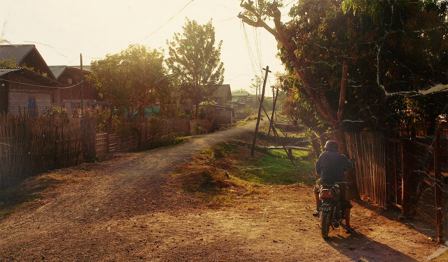 Нетуристическая мьянма Нетуристическая мьянма