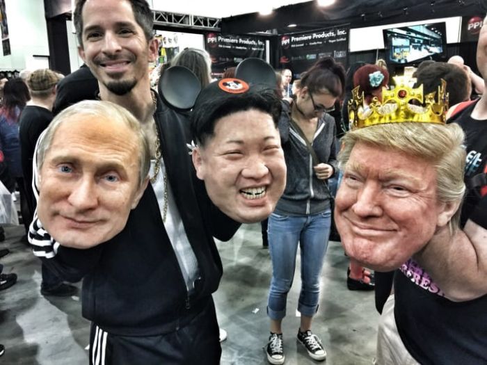 Гиперреалистичные маски Владимира Путина, Дональда Трампа и Ким Чен Ына