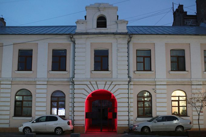 Владивосток – город-утопия на краю земли Владивосток – город-утопия на краю земли