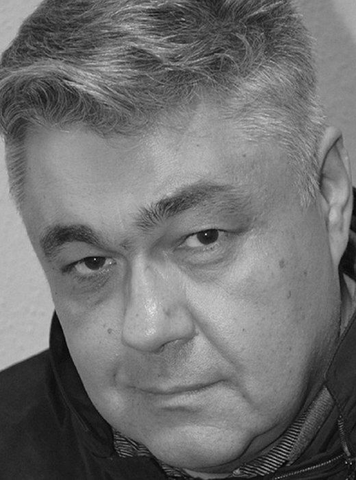 Актеры, закончившие свои дни на сцене Актеры, закончившие свои дни на сцене