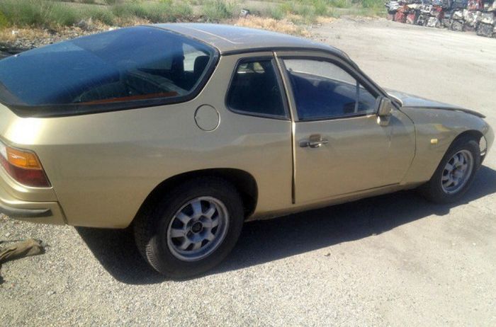 В Казахстане на утилизацию сдали Porsche 924 1985 года выпуска