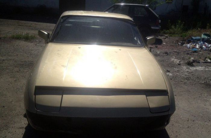 В Казахстане на утилизацию сдали Porsche 924 1985 года выпуска
