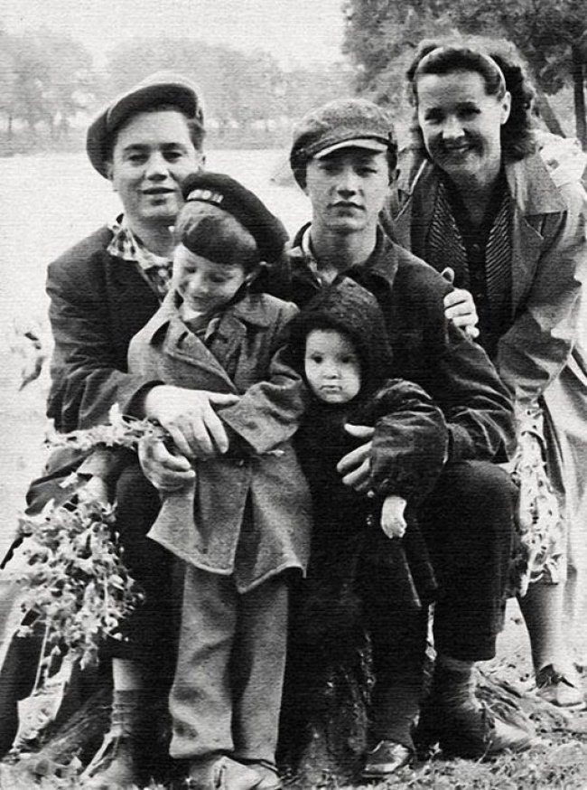 Звезды в кругу семьи