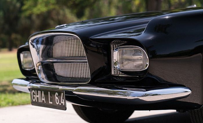 Винтажный итальянский автомобиль Carrozzeria Ghia продадут за 390 000 долларов