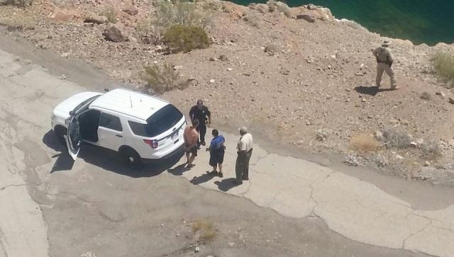 Пьяный британец стал первым, кому удалось переплыть водохранилище перед плотиной Гувера в США