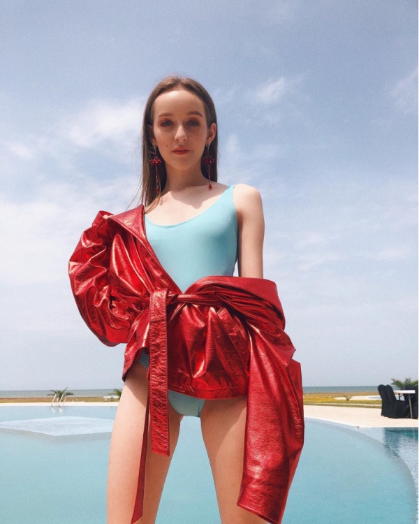 Участницы бала Tatler 2018: дочь Лепса, министра Мантурова и Кристовского Участницы бала Tatler 2018: дочь Лепса, министра Мантурова и Кристовского
