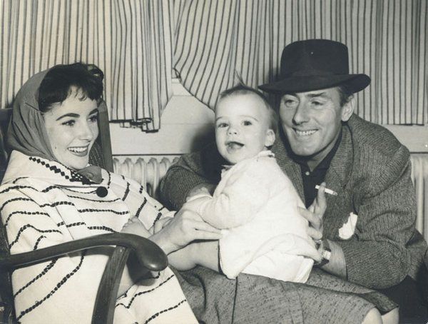 Фиолетовые глаза Элизабет Тейлор