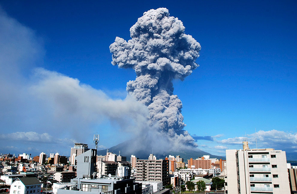 Извержения вулканов 2013 Извержения вулканов 2013