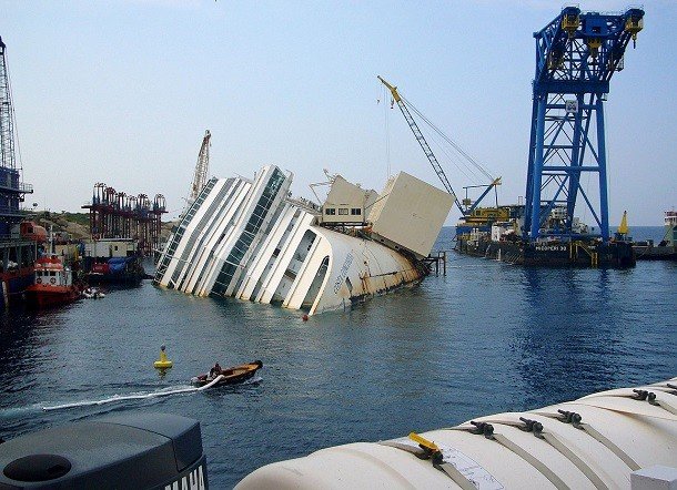 25 несчастных случаев, произошедших в пятницу 13-го