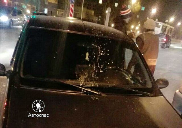 В Новосибирске таксист устроил погоню и пошел на таран, чтобы остановить обидчика