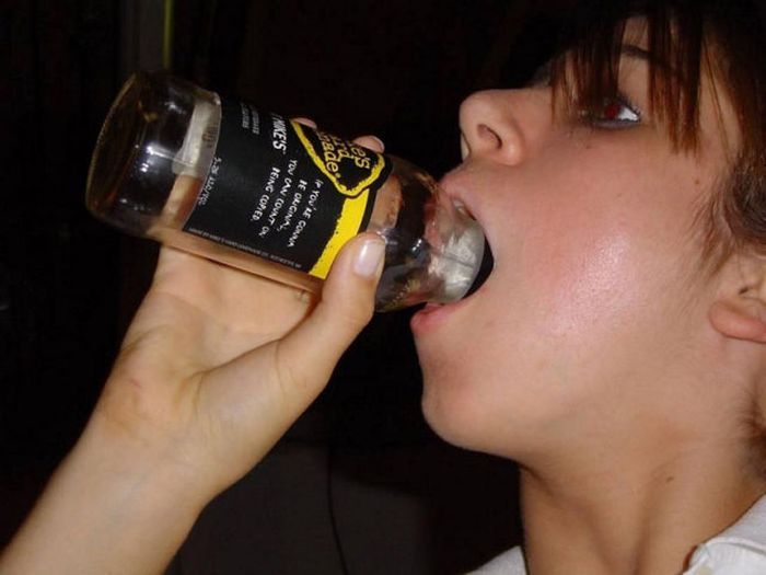 Женщины веселятся