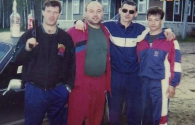 Как мы одевались в 90-ые (31 фото)
