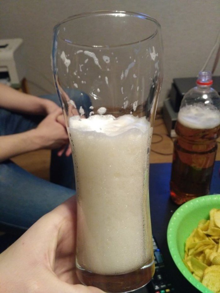 Короли и королевы пенных вечеринок снова в деле
