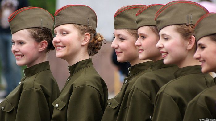 Девушки в силовых структурах нашей страны