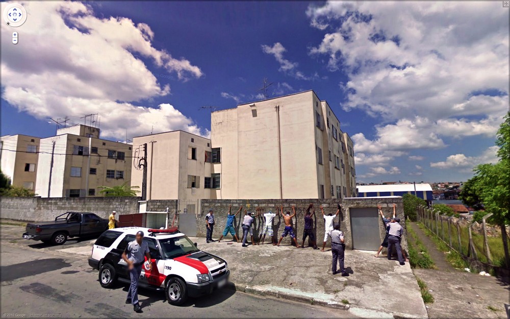Странные кадры на Google Street View