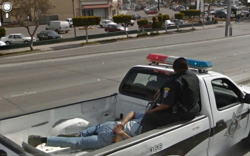 Странные кадры на Google Street View