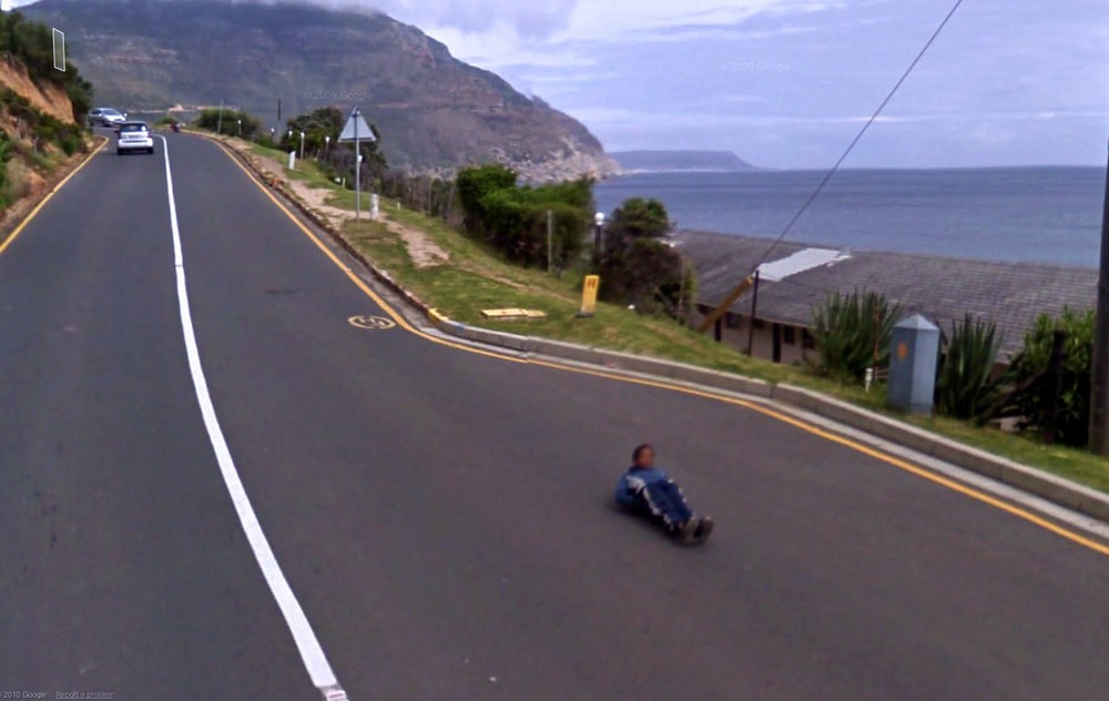 Странные кадры на Google Street View