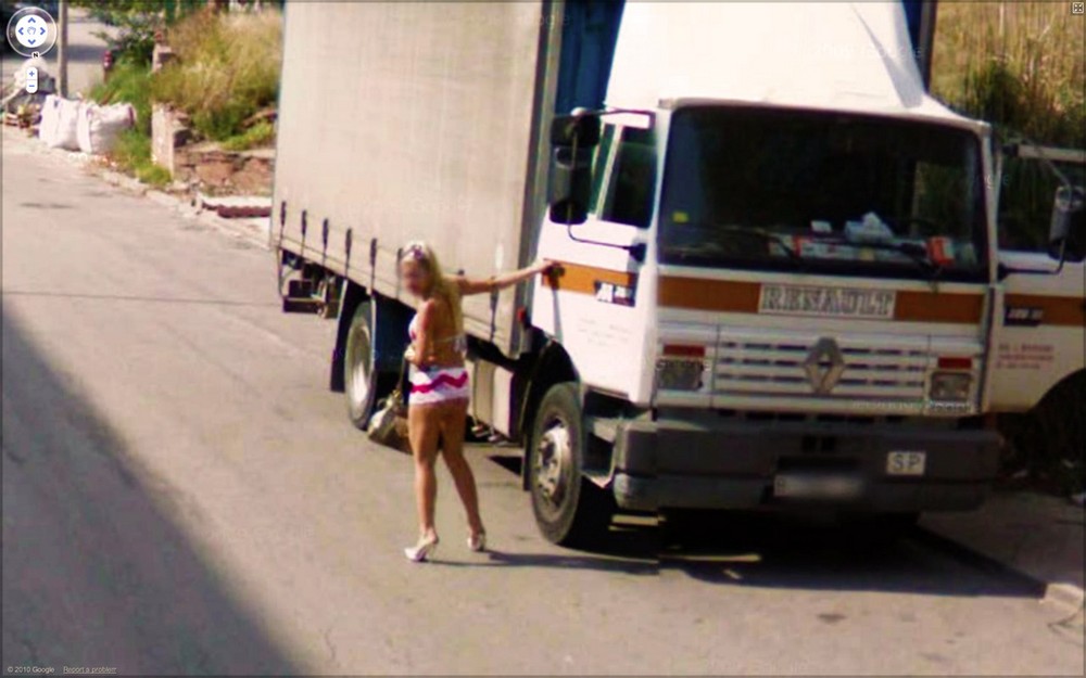 Странные кадры на Google Street View