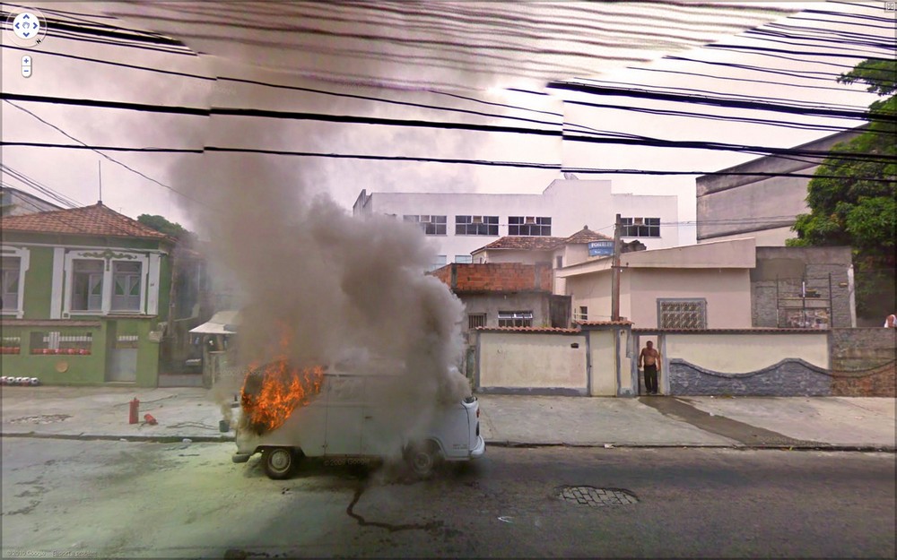 Странные кадры на Google Street View