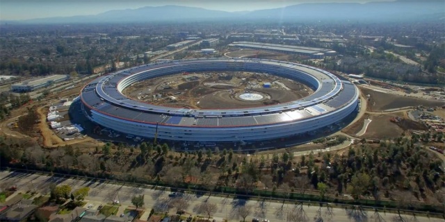 Apple заявила, что недвижимость компании стоит 200 долларов, чтобы платить меньше налогов в США