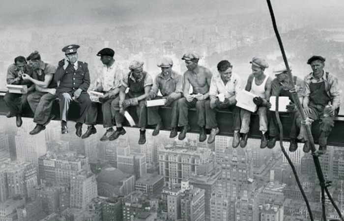 Фотожабы на грустного полицейского (38 фото)