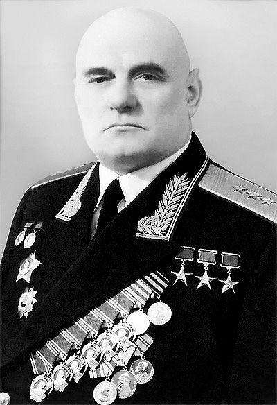 За что расстреляли конструктора Таубина