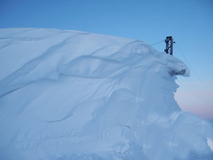 Норильск после сильнейшего снегопада (44 фото)