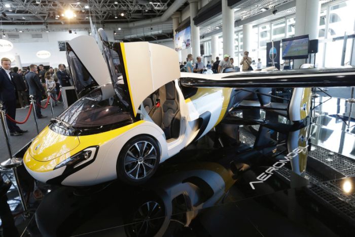 От пробок избавят летающие автомобили
