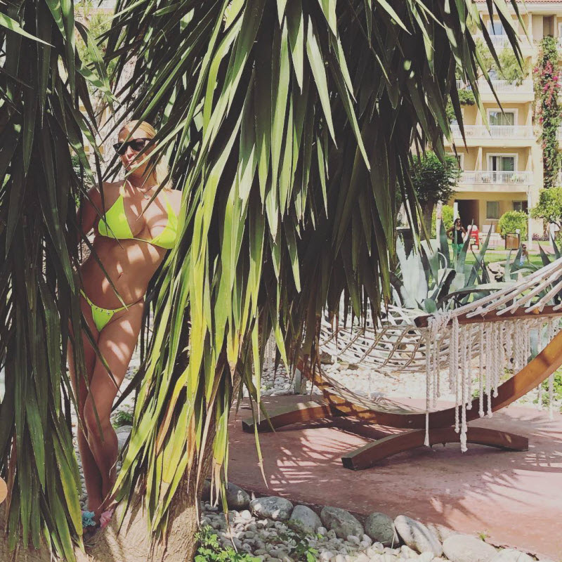 Анастасия Волочкова на фото из Instagram