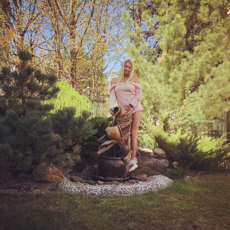 Анастасия Волочкова на фото из Instagram
