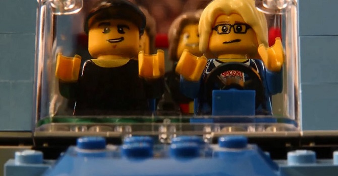 Знаменитые сцены голливудских блокбастеров из конструктора Lego