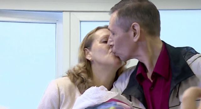 51-летняя женщина из Владивостока родила тройню