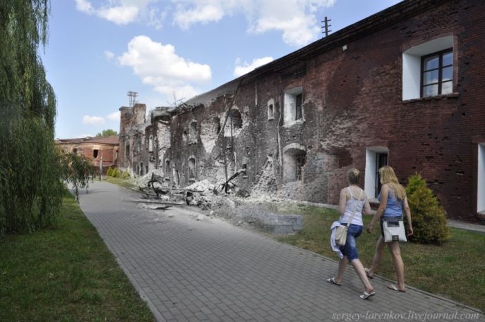 Брестская крепость 1941-2013