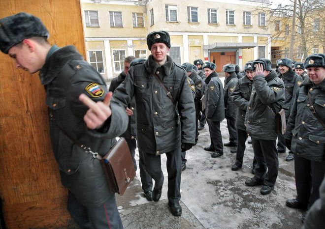 Наша милиция нас бережет (18 фото)